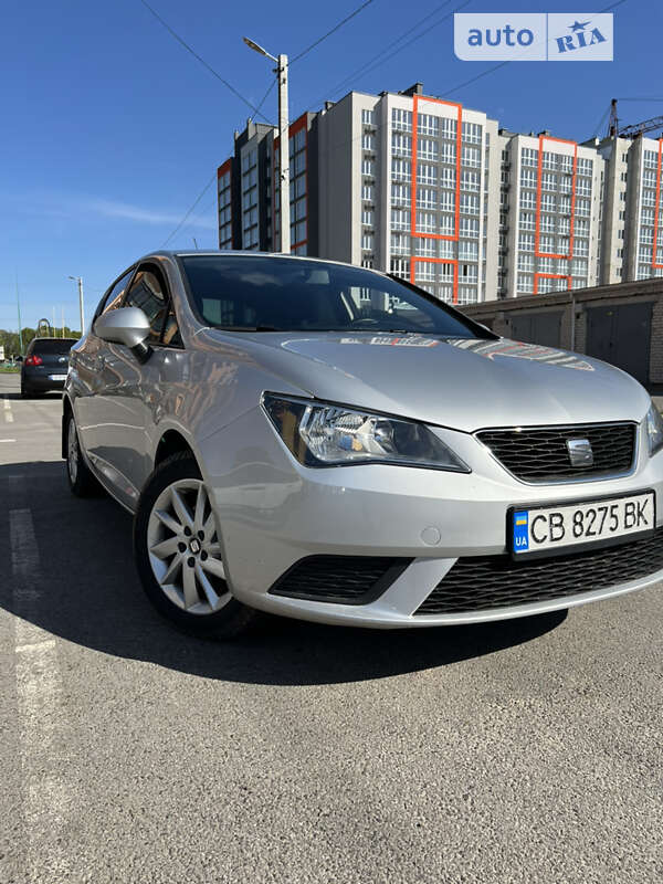 Хэтчбек SEAT Ibiza 2015 в Чернигове