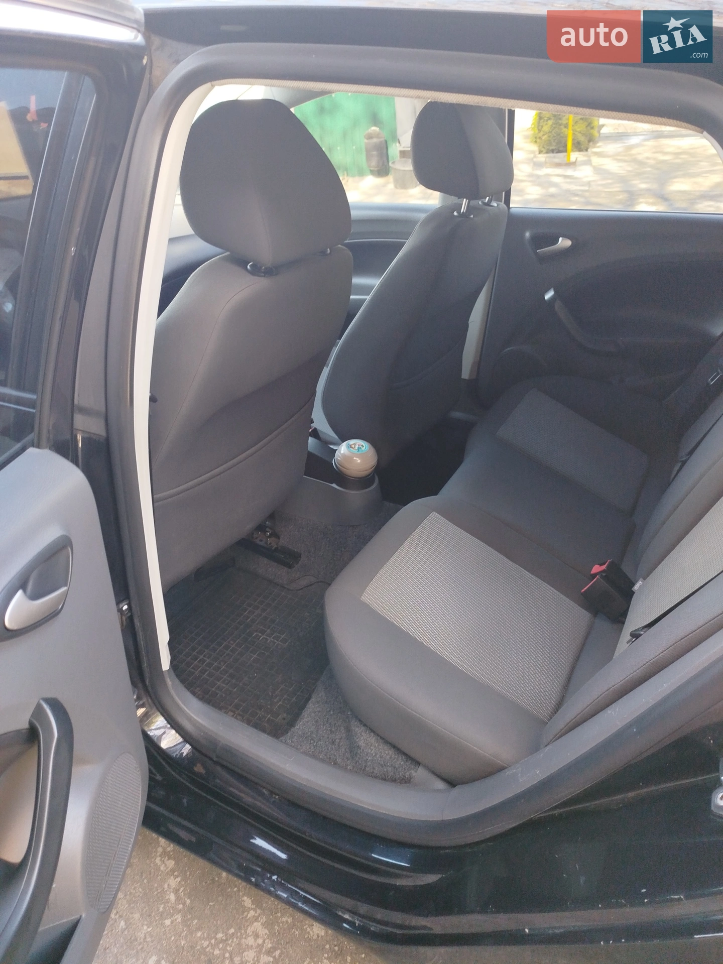 2011 SEAT Ibiza - мініатюра 4
