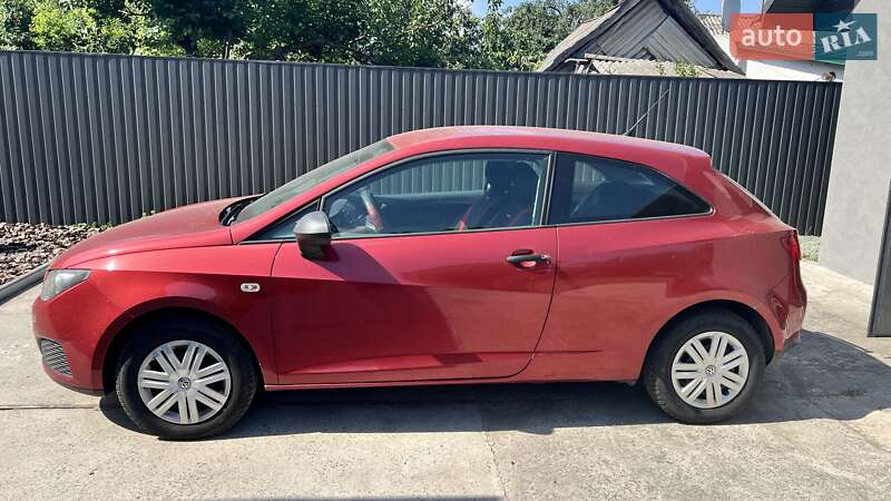 Хетчбек SEAT Ibiza 2010 в Києві