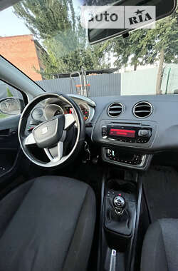 Хетчбек SEAT Ibiza 2009 в Сумах