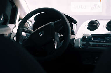 Хэтчбек SEAT Ibiza 2013 в Львове