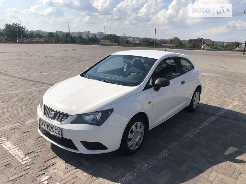 Хэтчбек SEAT Ibiza 2012 в Харькове