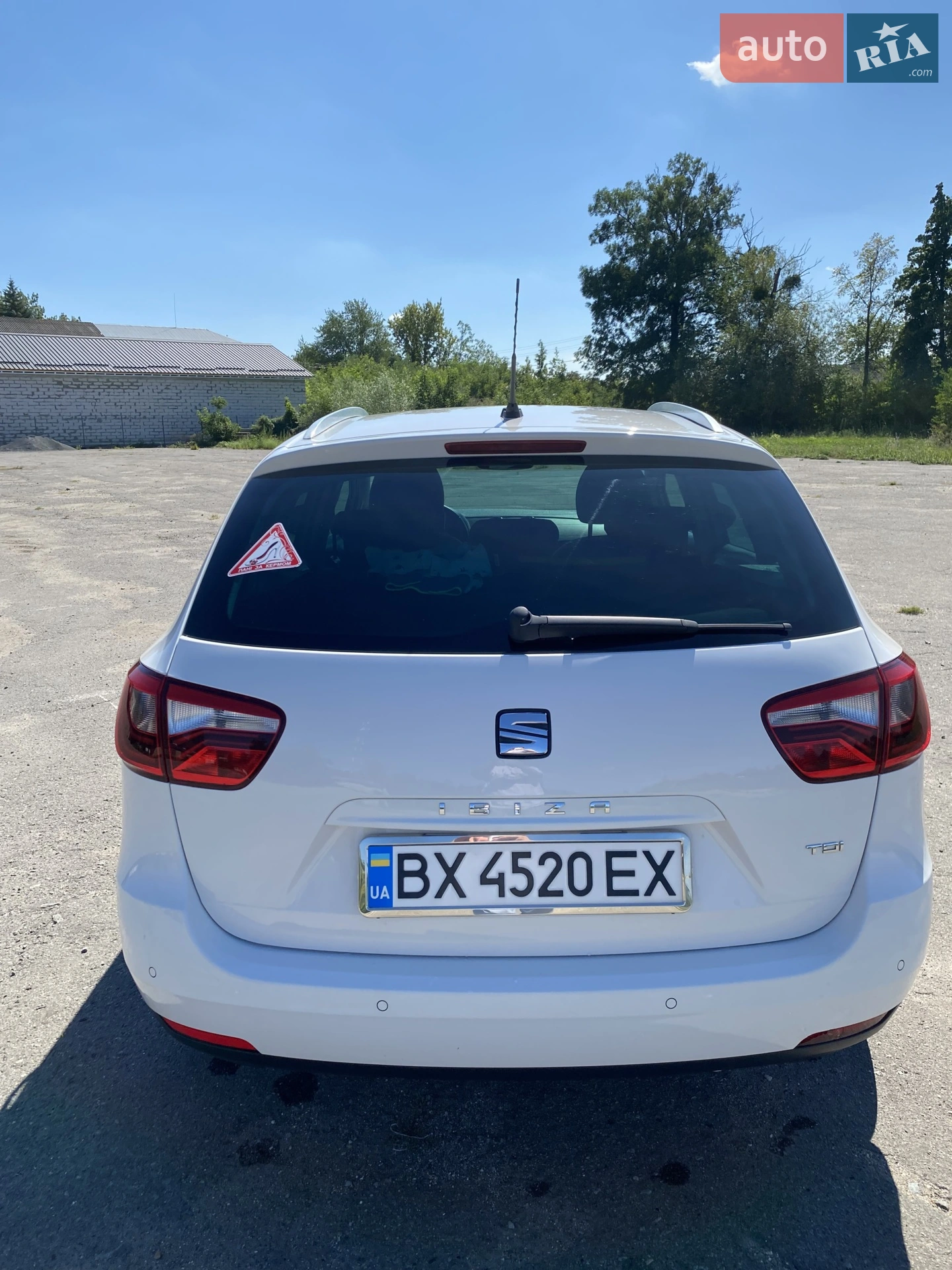 2015 SEAT Ibiza - мініатюра 9