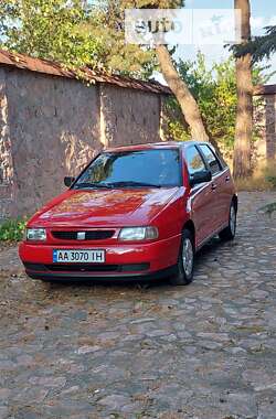 Хэтчбек SEAT Ibiza 1997 в Киеве