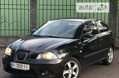 Хэтчбек SEAT Ibiza 2006 в Каменском