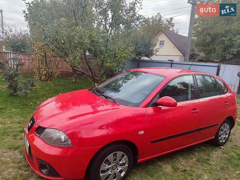 Хэтчбек SEAT Ibiza 2009 в Корсуне-Шевченковском