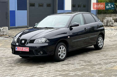 Хэтчбек SEAT Ibiza 2008 в Ровно