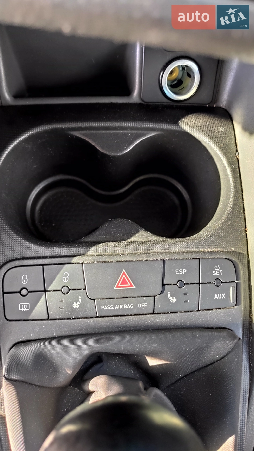 2010 SEAT Ibiza - мініатюра 13