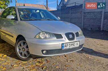 Хэтчбек SEAT Ibiza 2002 в Запорожье