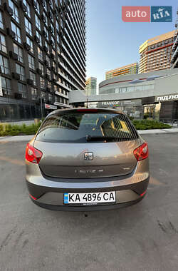 Хэтчбек SEAT Ibiza 2015 в Киеве