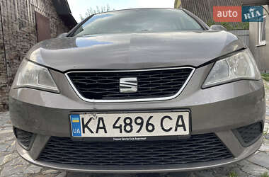 Хэтчбек SEAT Ibiza 2015 в Киеве