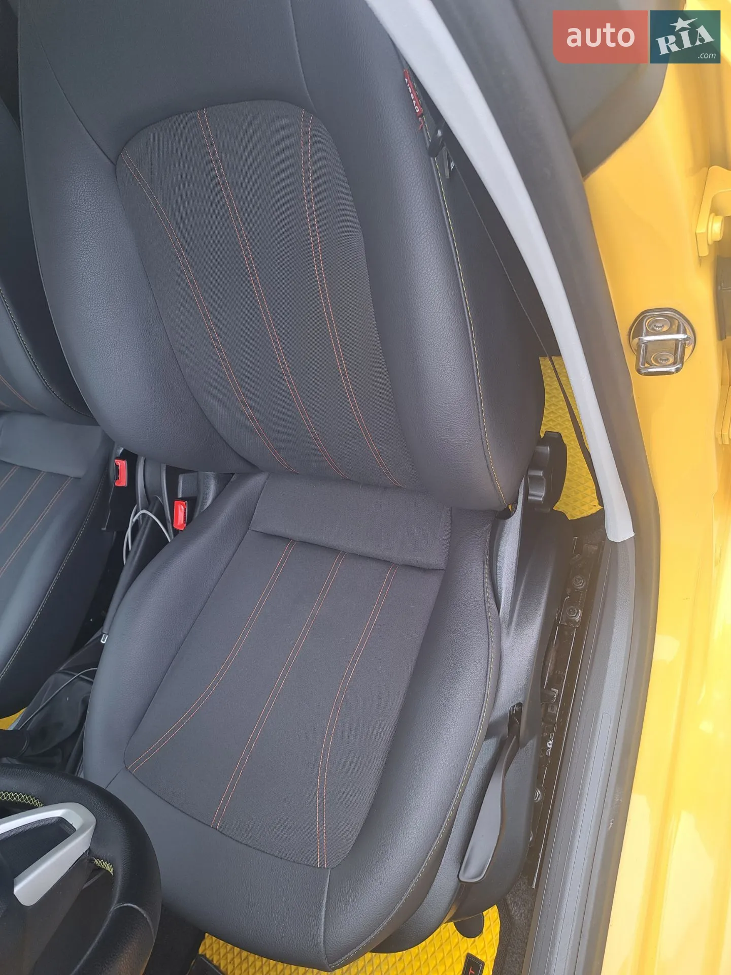 2011 SEAT Ibiza - мініатюра 5