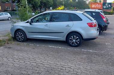 Хэтчбек SEAT Ibiza 2013 в 