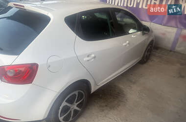 Хэтчбек SEAT Ibiza 2012 в Ровно