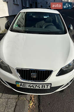 Хэтчбек SEAT Ibiza 2010 в Днепре