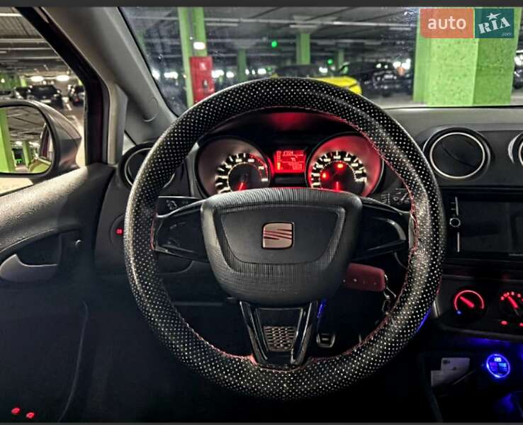 Хетчбек SEAT Ibiza 2011 в Києві