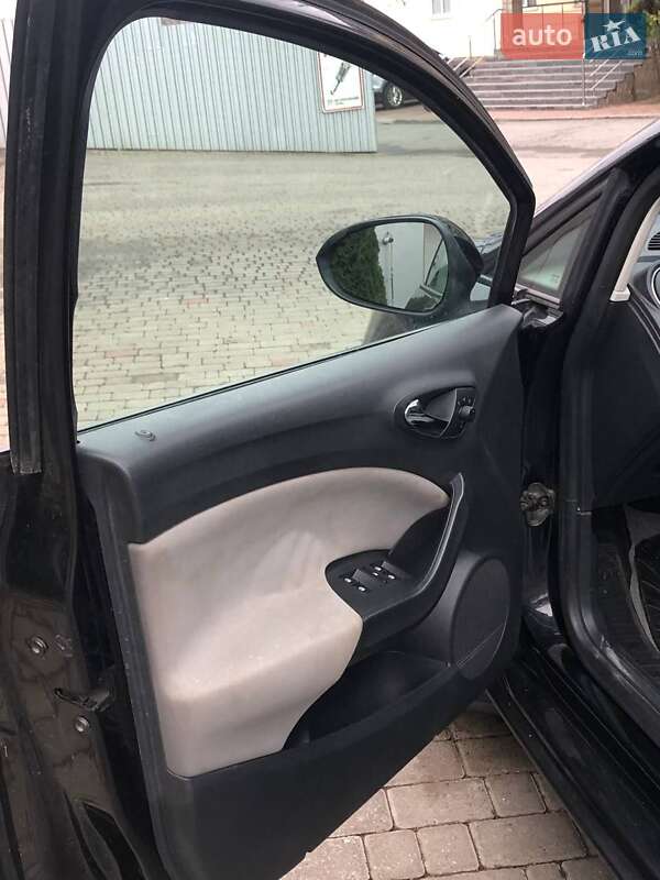 Універсал SEAT Ibiza 2012 в Хмельницькому