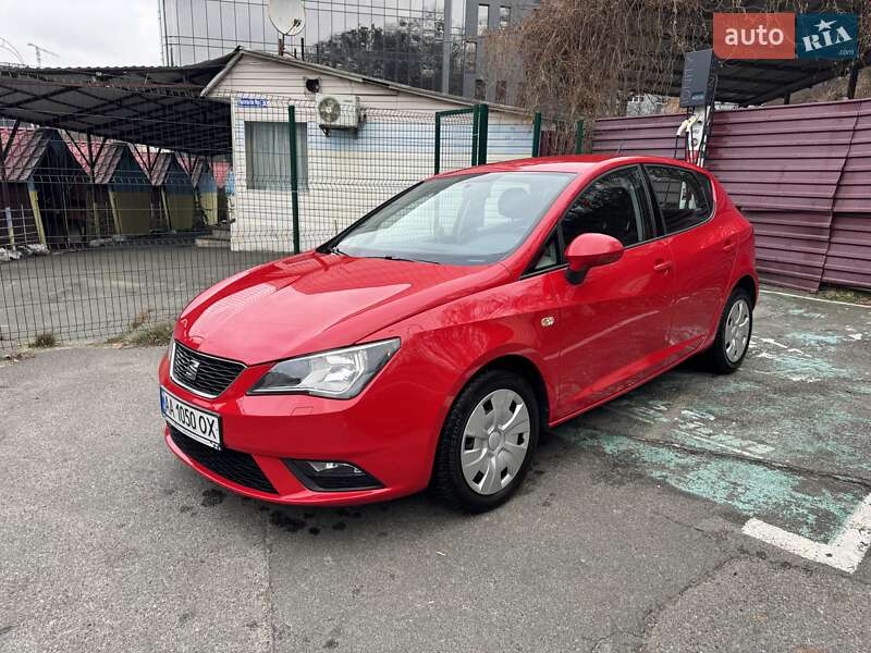 Хетчбек SEAT Ibiza 2015 в Києві