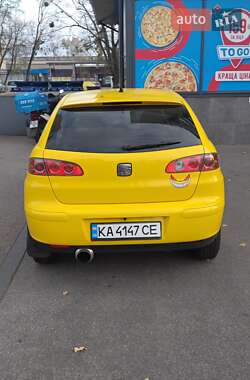 Хэтчбек SEAT Ibiza 2004 в Киеве