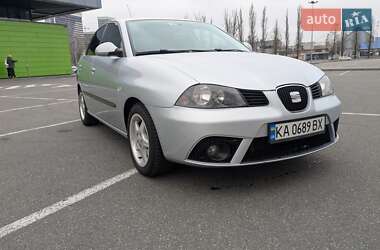 Хэтчбек SEAT Ibiza 2008 в Киеве