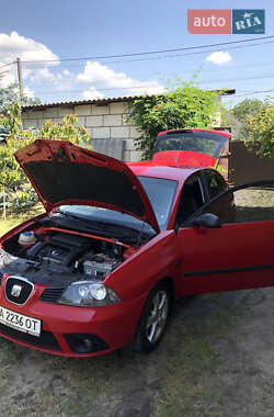 Хэтчбек SEAT Ibiza 2007 в 