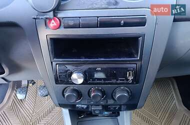 Хетчбек SEAT Ibiza 2006 в Полтаві