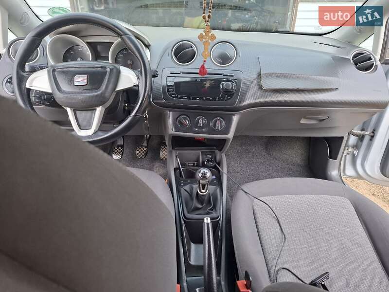 Хэтчбек SEAT Ibiza 2010 в Дрогобыче