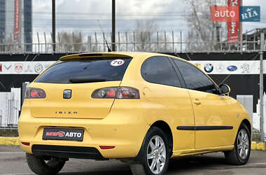 Хэтчбек SEAT Ibiza 2007 в Киеве