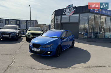 Хэтчбек SEAT Ibiza 2011 в 