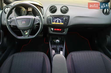 Хэтчбек SEAT Ibiza 2011 в 