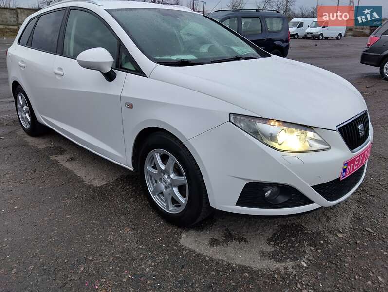 Універсал SEAT Ibiza 2011 в Рівному
