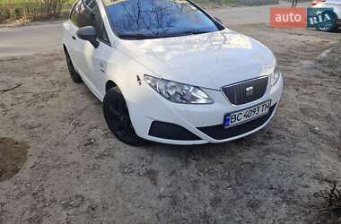 Хэтчбек SEAT Ibiza 2011 в 
