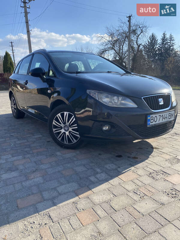 Універсал SEAT Ibiza 2011 в Звягелі