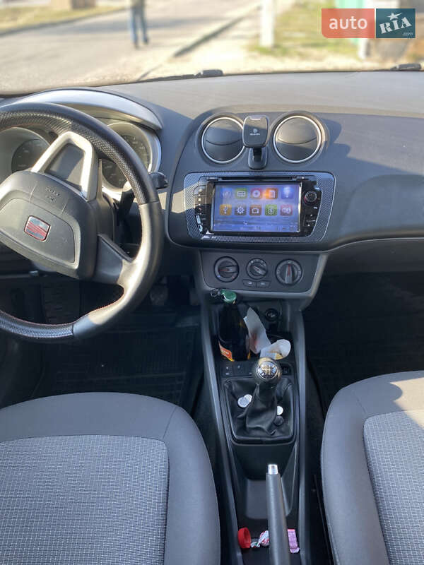 Універсал SEAT Ibiza 2011 в Звягелі