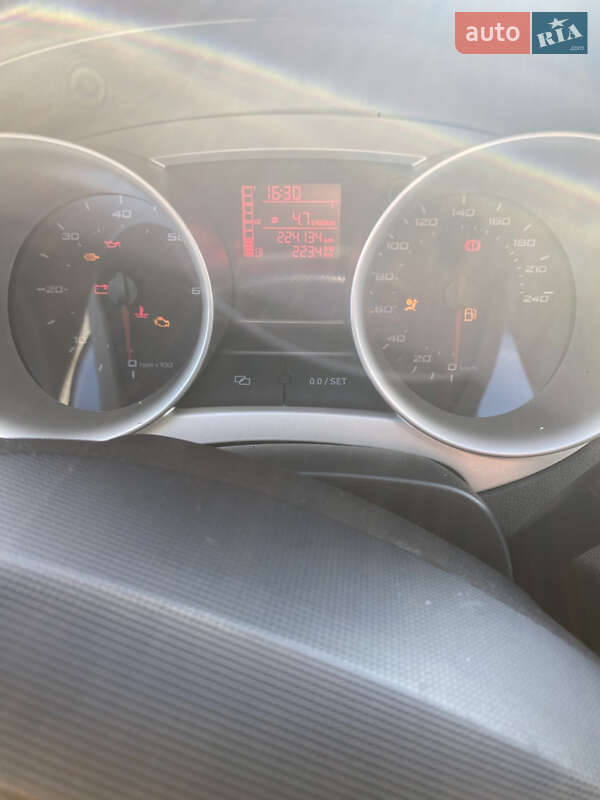 Універсал SEAT Ibiza 2011 в Звягелі