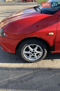 Хэтчбек SEAT Ibiza 2004 в 