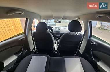 Хетчбек SEAT Ibiza 2012 в 