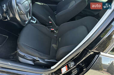 Хэтчбек SEAT Ibiza 2012 в 