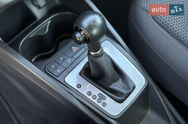 Хэтчбек SEAT Ibiza 2012 в 