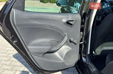 Хэтчбек SEAT Ibiza 2012 в 
