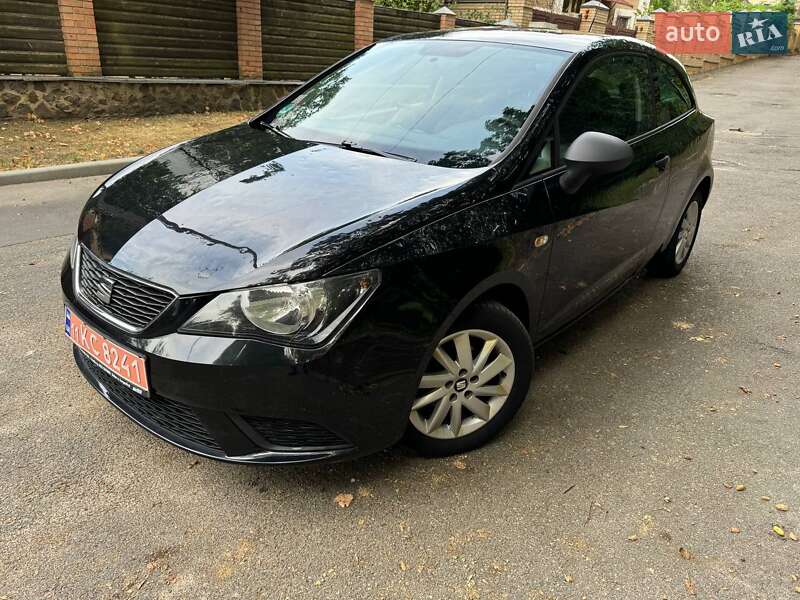 Хэтчбек SEAT Ibiza 2014 в Киеве