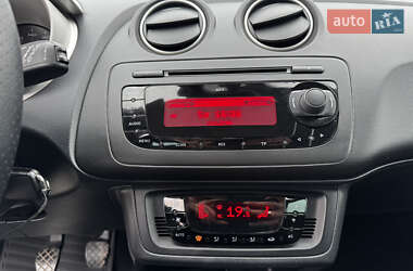 Хэтчбек SEAT Ibiza 2011 в 