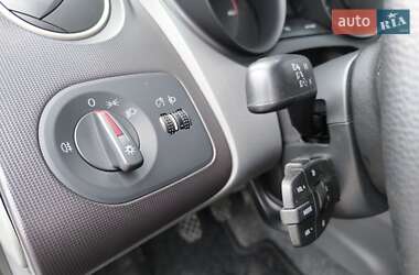 Хетчбек SEAT Ibiza 2009 в 