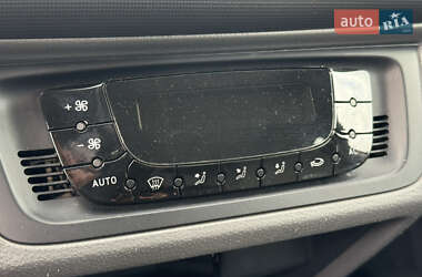 Хетчбек SEAT Ibiza 2011 в 