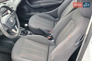 Хетчбек SEAT Ibiza 2011 в 