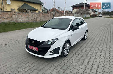 Хэтчбек SEAT Ibiza 2011 в 