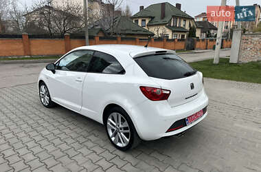 Хэтчбек SEAT Ibiza 2011 в 