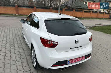 Хэтчбек SEAT Ibiza 2011 в 