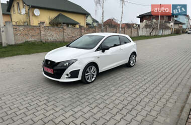 Хэтчбек SEAT Ibiza 2011 в 