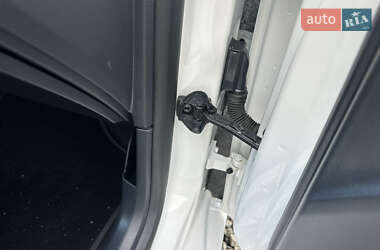 Хэтчбек SEAT Ibiza 2011 в 